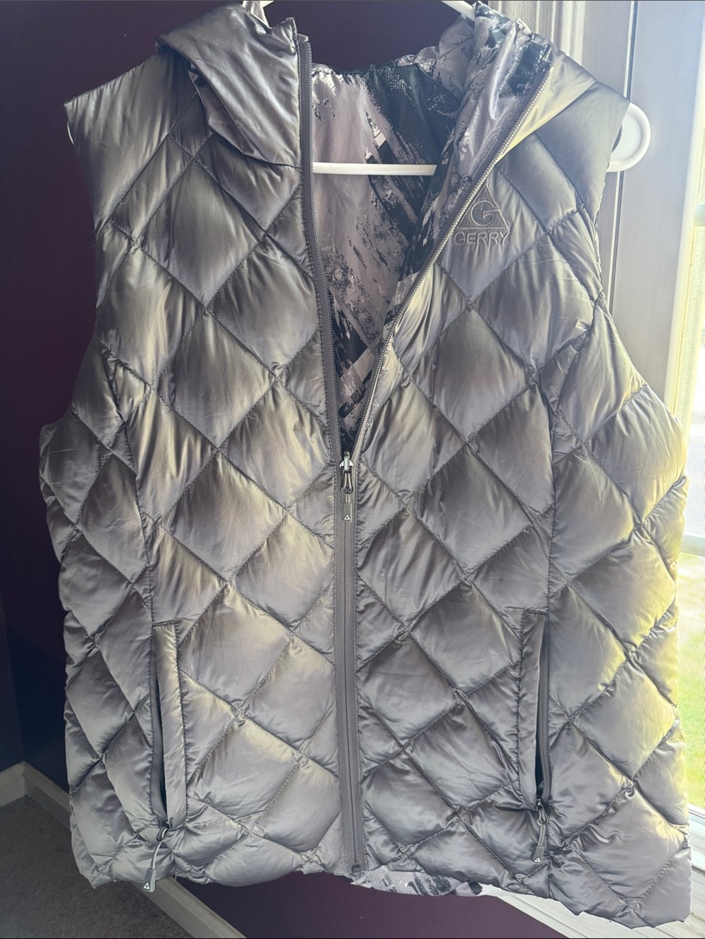 Gerry Weber Metallic Silver Reversible Quilted Hooded Puffer Vest